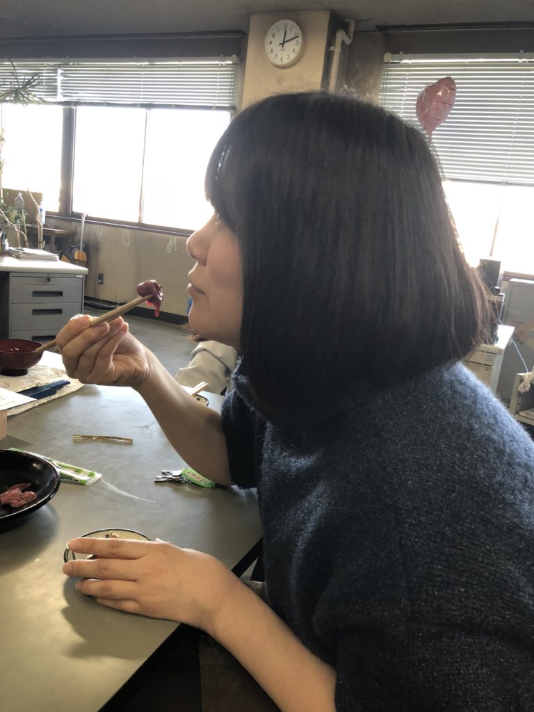 まるでレバ刺し サメの心臓を食べてみた Ichibachanblog